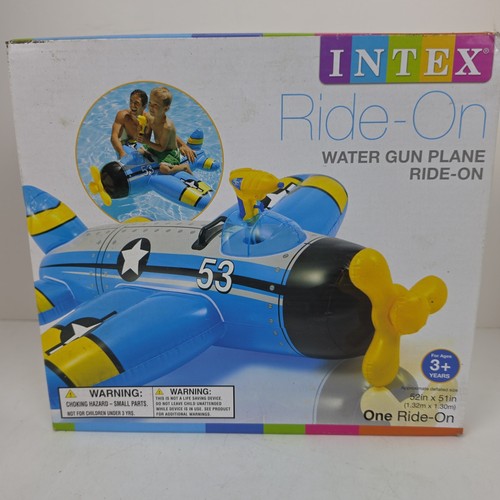 Water gun plane ride - gun, pool